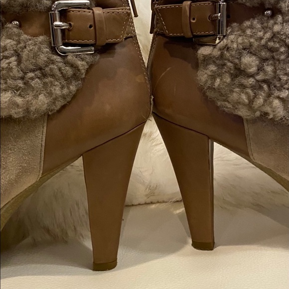 Taupe Suede genuine Leather beautiful Ankle Boots BEAUTIFUL - Picture 11 of 16